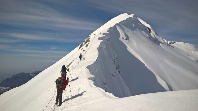 Sci fuoripista e alpinismo: come cambia la normativa